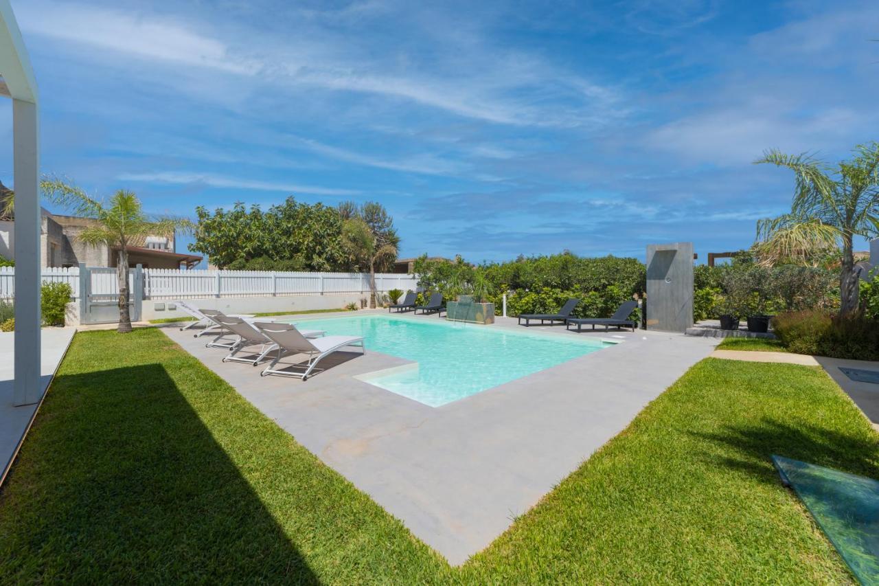 Villa White Luxury Residence مارسالا المظهر الخارجي الصورة