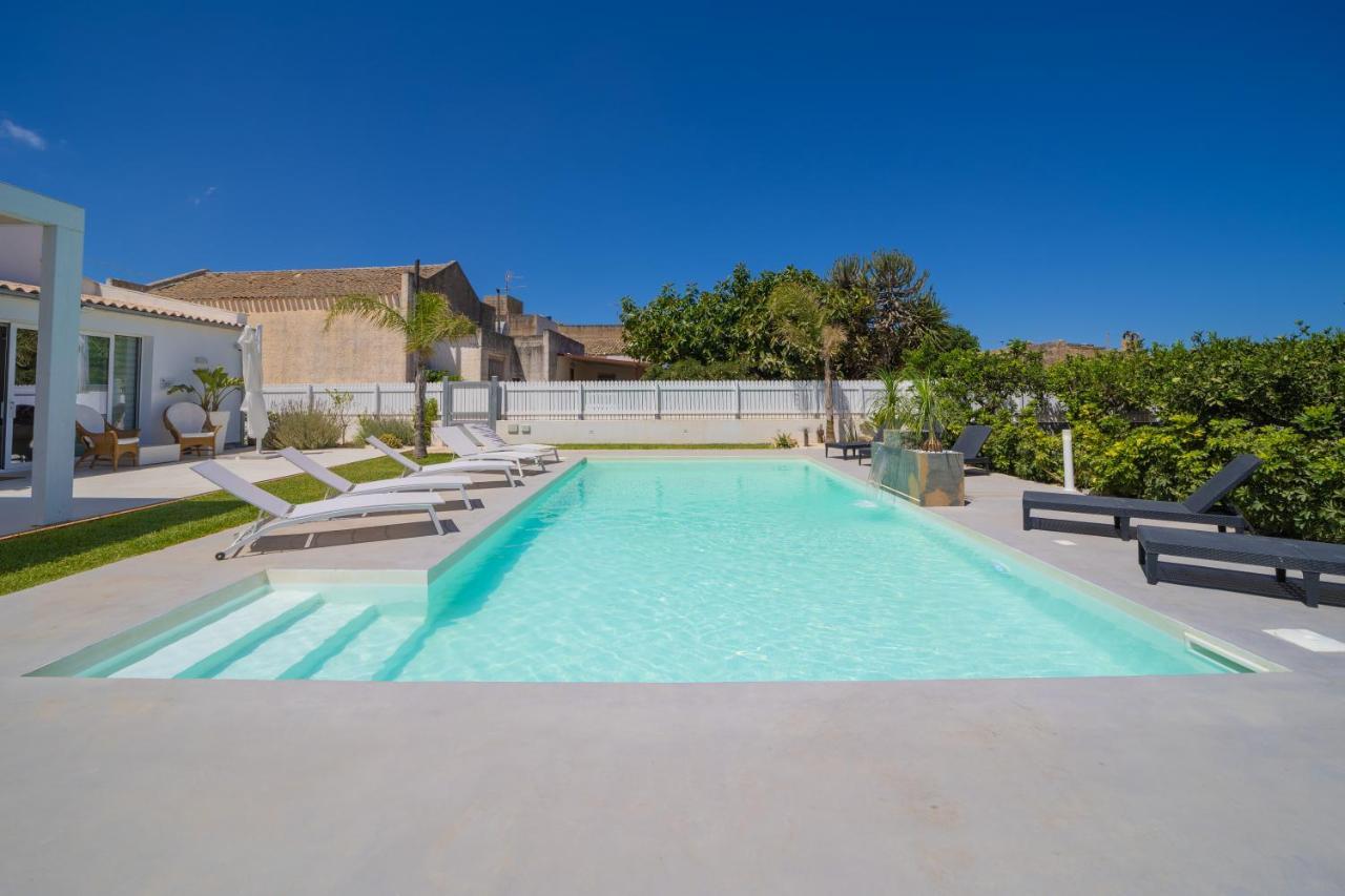 Villa White Luxury Residence مارسالا المظهر الخارجي الصورة