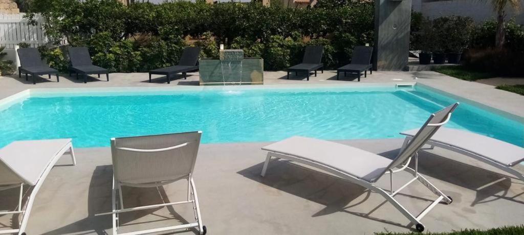 Villa White Luxury Residence مارسالا المظهر الخارجي الصورة
