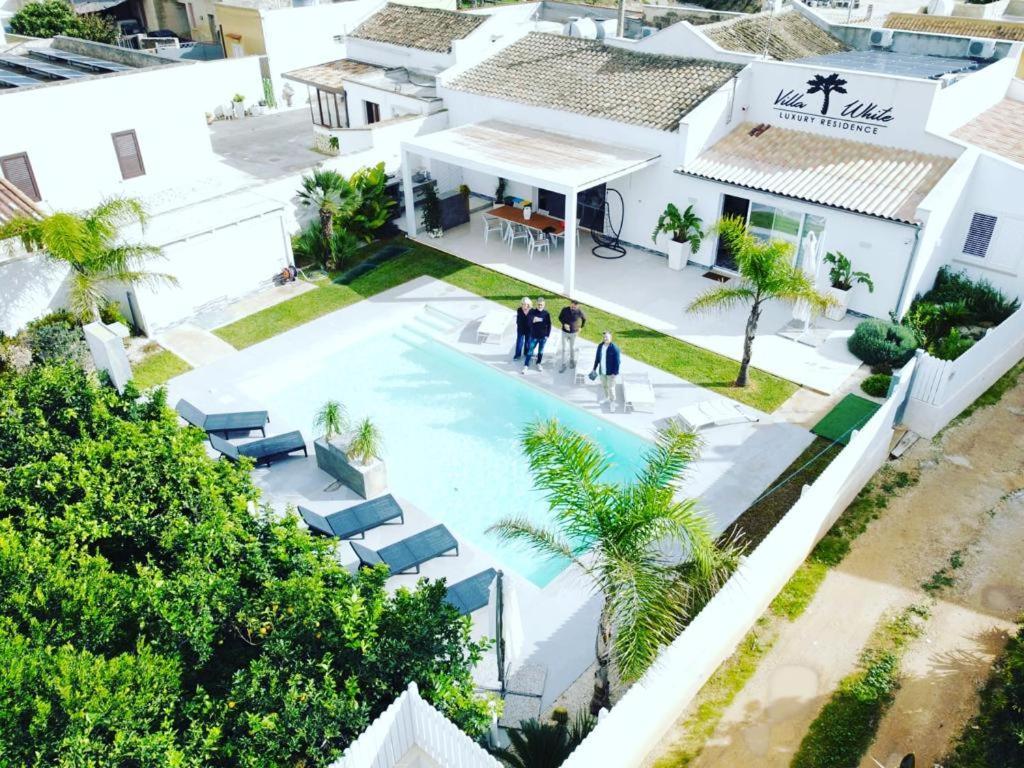 Villa White Luxury Residence مارسالا المظهر الخارجي الصورة